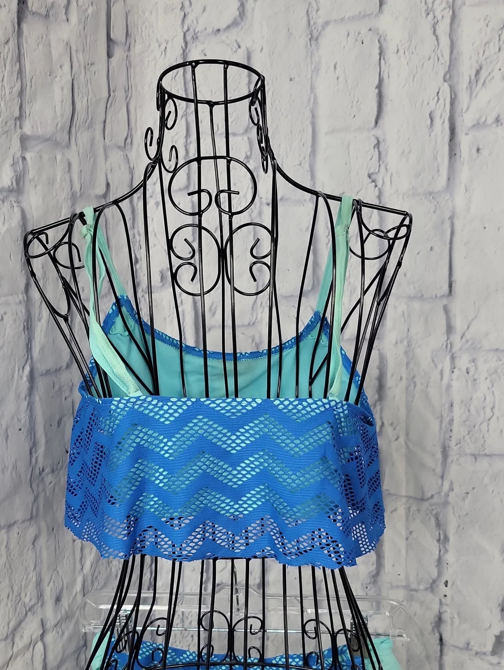 Hula Honey Blue Chevron Lace Mesh Flyaway Tankini Swimsuit Set Large